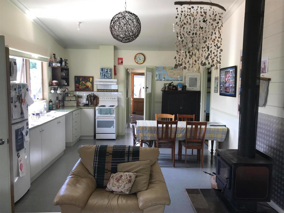 Port Campbell Guesthouse & Flash Packers ภายนอก รูปภาพ